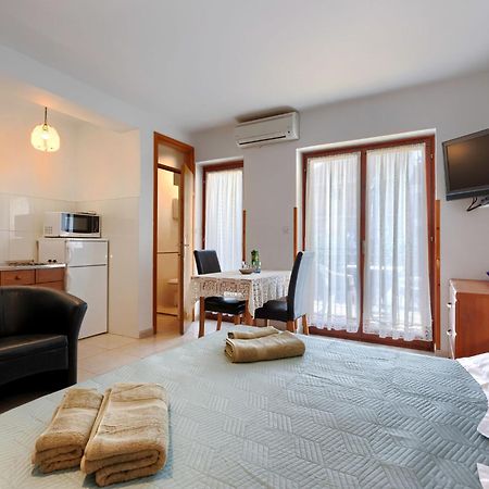 Apartment Alba - Roj157 By Interhome Rovinj Eksteriør bilde